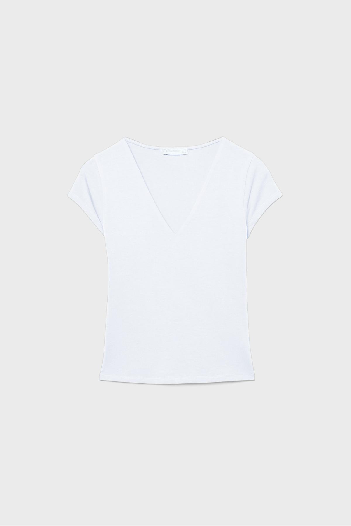 Stradivarius  Kısa kollu V yaka t-shirt - Görsel 6