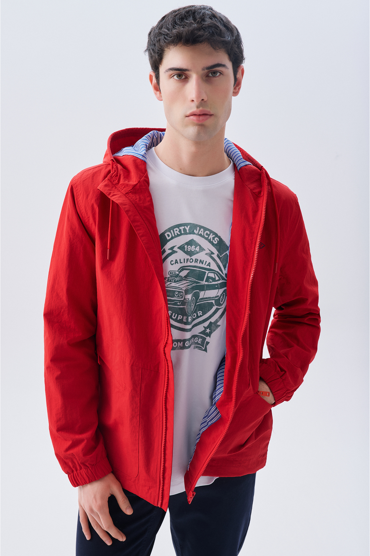 Mudo  NAKIŞLI KAPÜŞONLU YAĞMURLUK