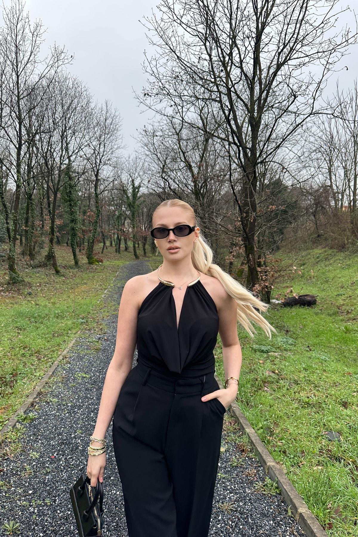 lizge giyim  AKSESUAR DETAYLI DGJ YAKA BLUZ - Görsel 2