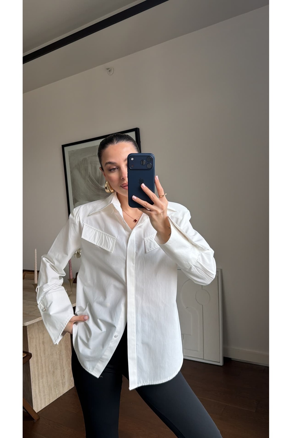 sinemkivanc co  OMUZU VATKALI DÜĞMELİ GÖMLEK