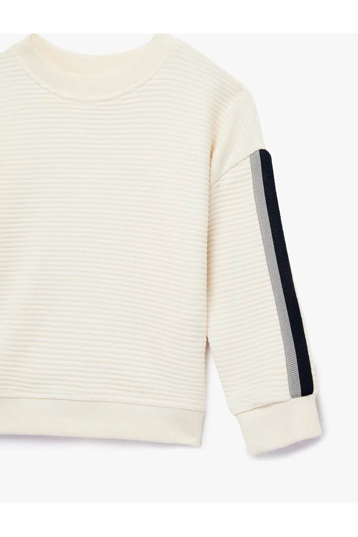 Koton Pamuklu Oversize Ekru Erkek Bebek Sweatshirt 6SMB10014TK fotoğrafı 3 (önizleme)