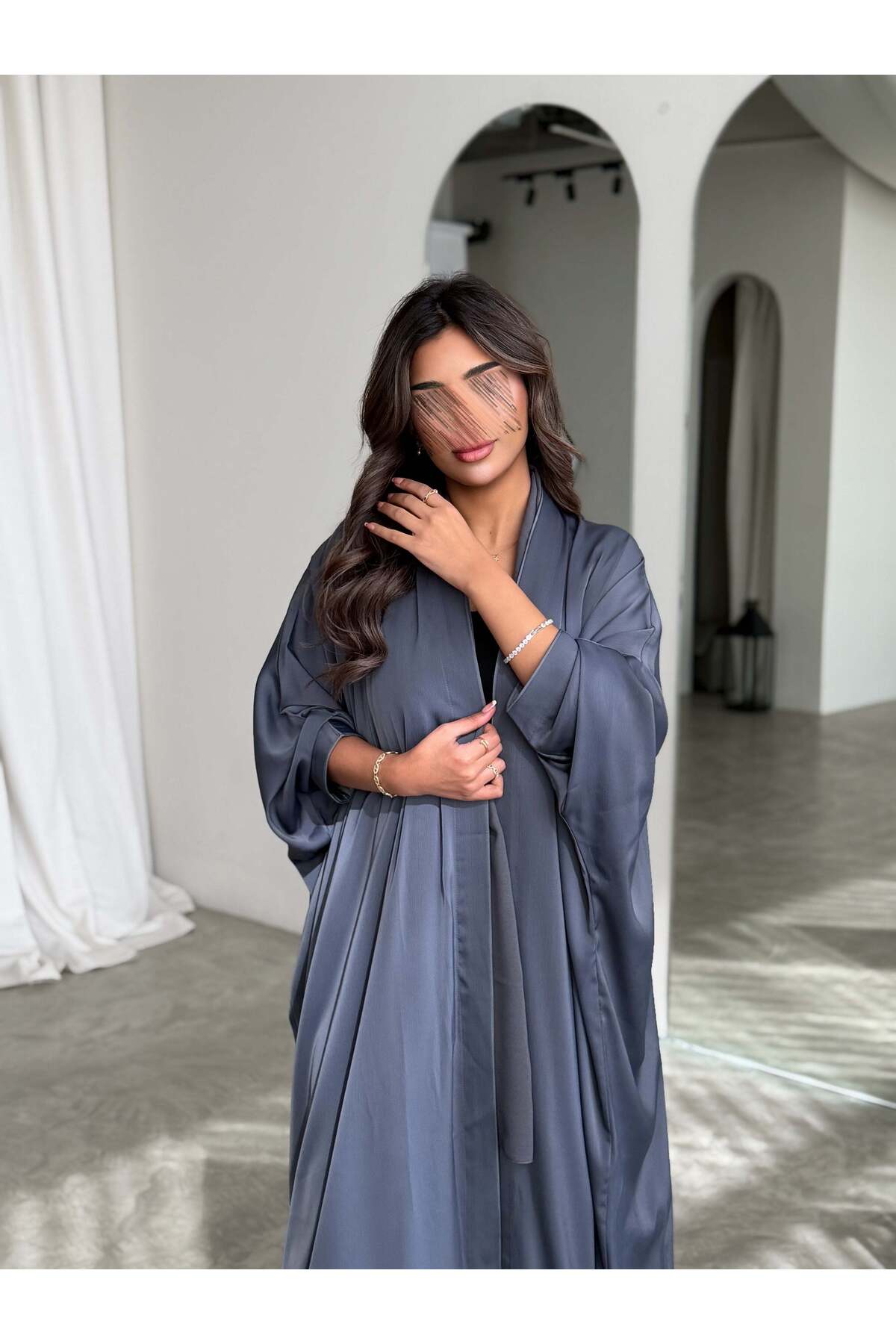 AYA MWT776 - عباية كريب رمادي