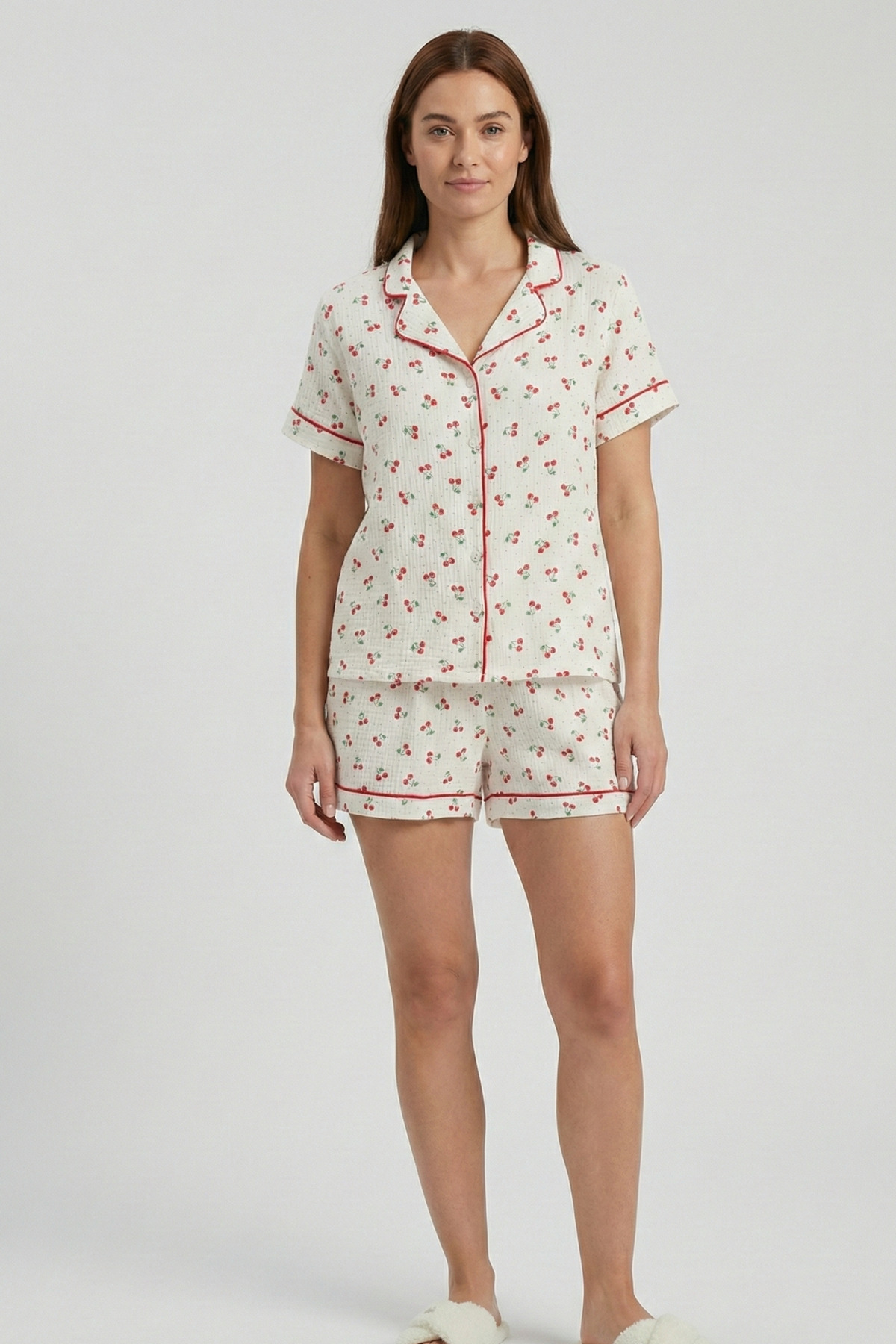 Cherry Ekru Biyeli Müslin Dokuma Şortlu Pijama Takımı