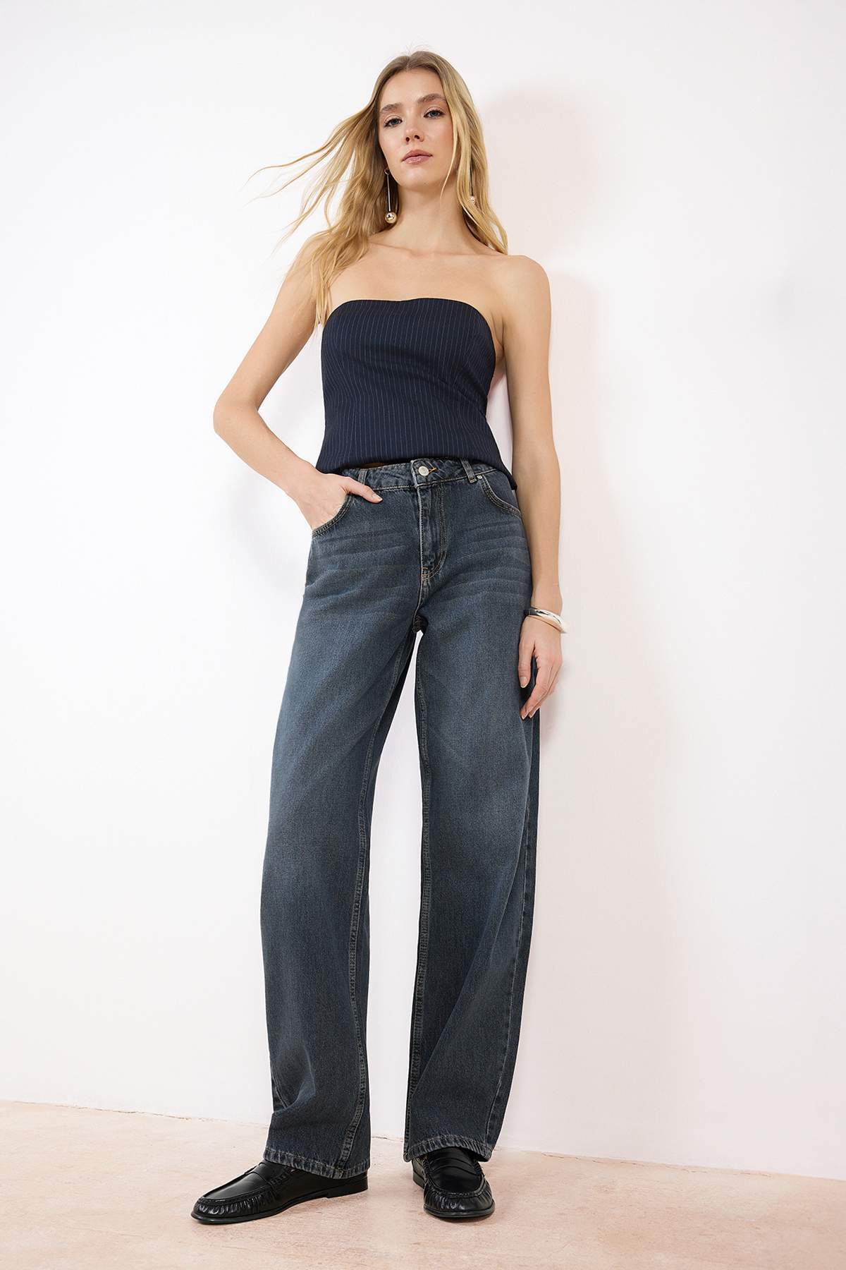 Trendyolmilla Koyu Mavi Premium Düşük Bel Barrel Jeans