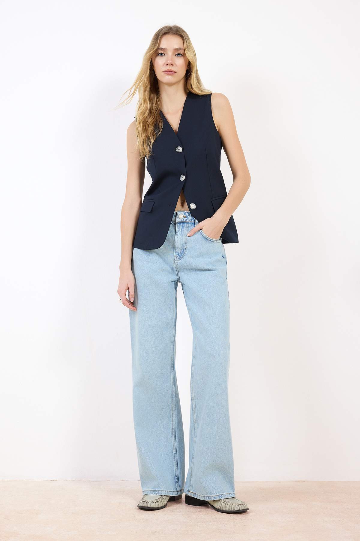 Trendyolmilla  Açık Mavi Yüksek Bel %100 Pamuk Geniş Paça Wide Leg Jeans TWOSS26JE00130