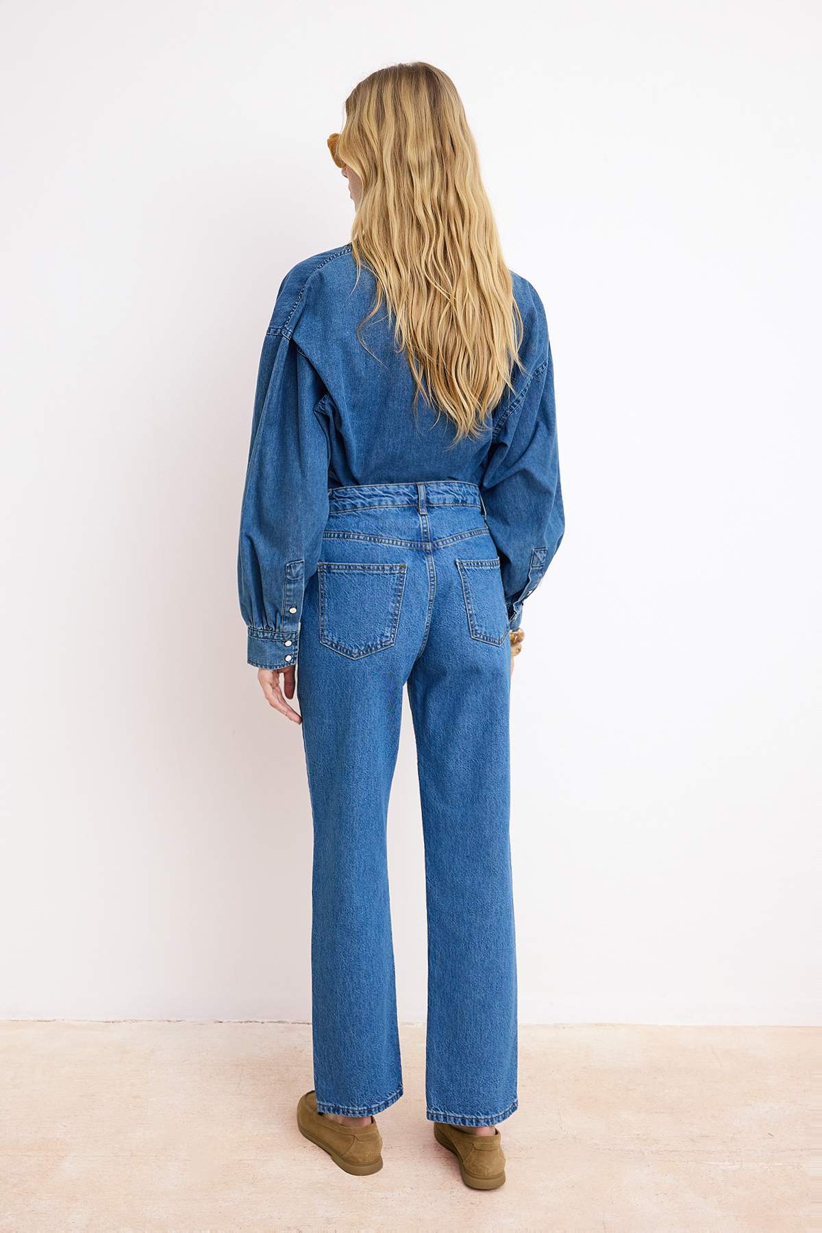 Trendyolmilla  Mavi Normal Bel 100% Pamuk Straight Düz Kesim Jeans TWOSS26JE00096 - Görsel 4