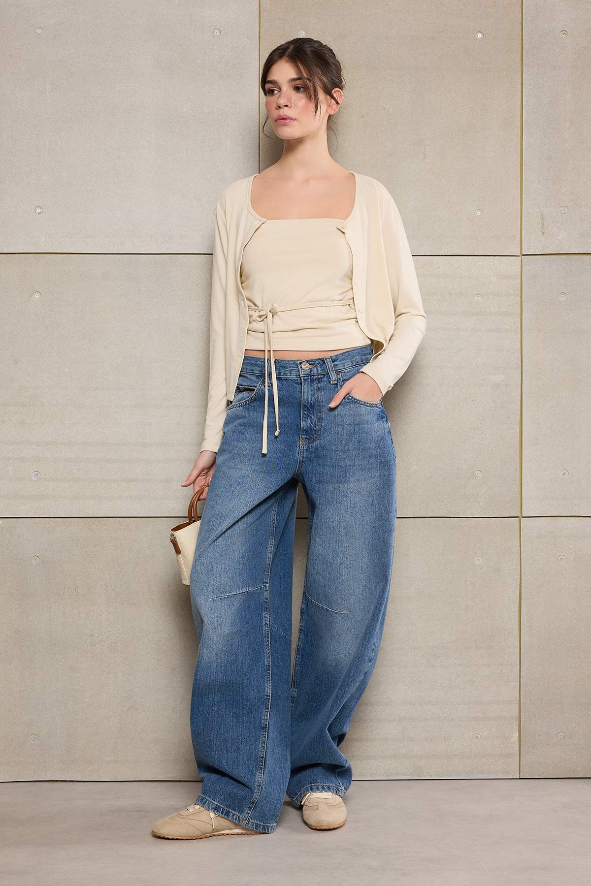 Trendyolmilla  Teen Taş %100 Pamuk Fitted/Vücuda Oturan Full Patlı Uzun Kollu Esnek Örme Bluz TWOSS26BZ00232 - Görsel 2