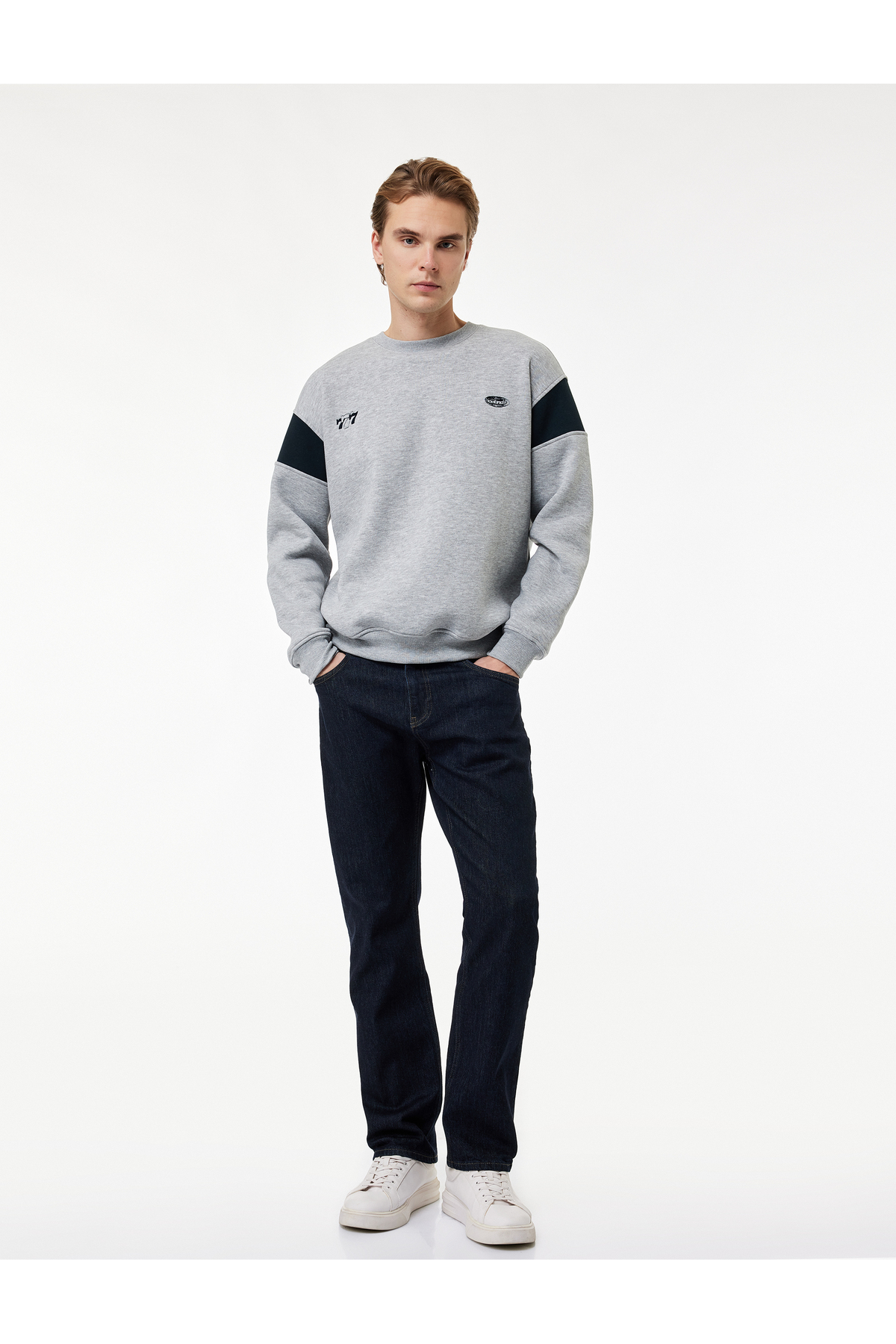 Koton Raised Long Sleeve Crew Neck Back Printed Sweatshirt