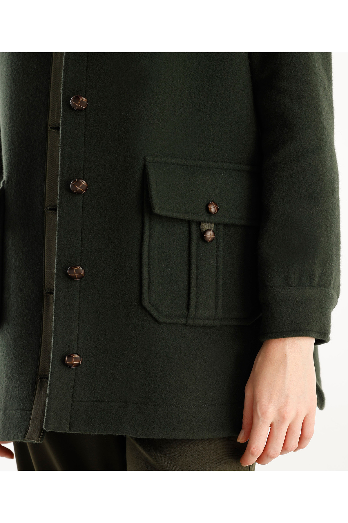 Yargıcı  Kısa Gömlek Yaka Palto - Görsel 4