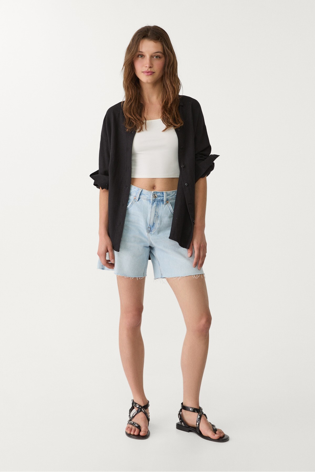 Stradivarius  Keten karışımlı dökümlü gömlek