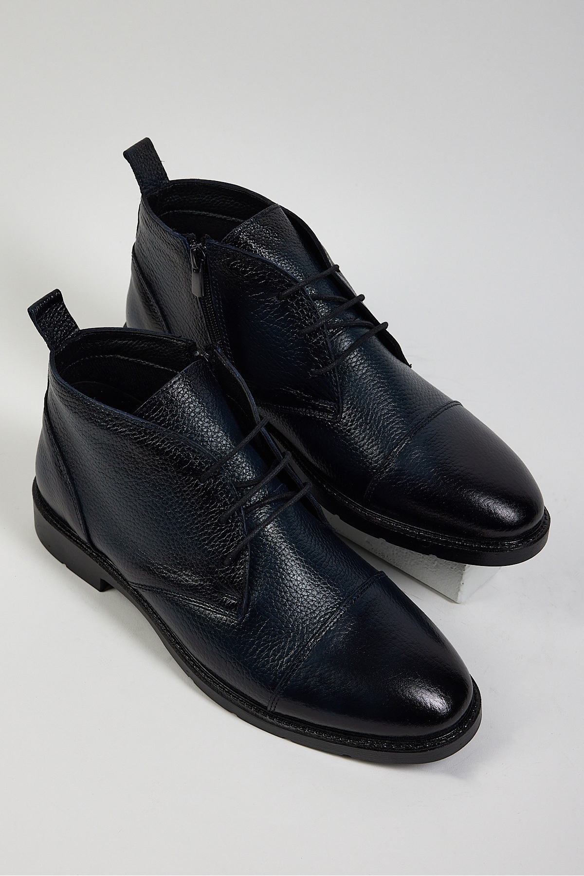 Tonny Black  Erkek Lacivert Rahat Kalıp Önü Bağcıklı Hakiki Deri Erkek Bot