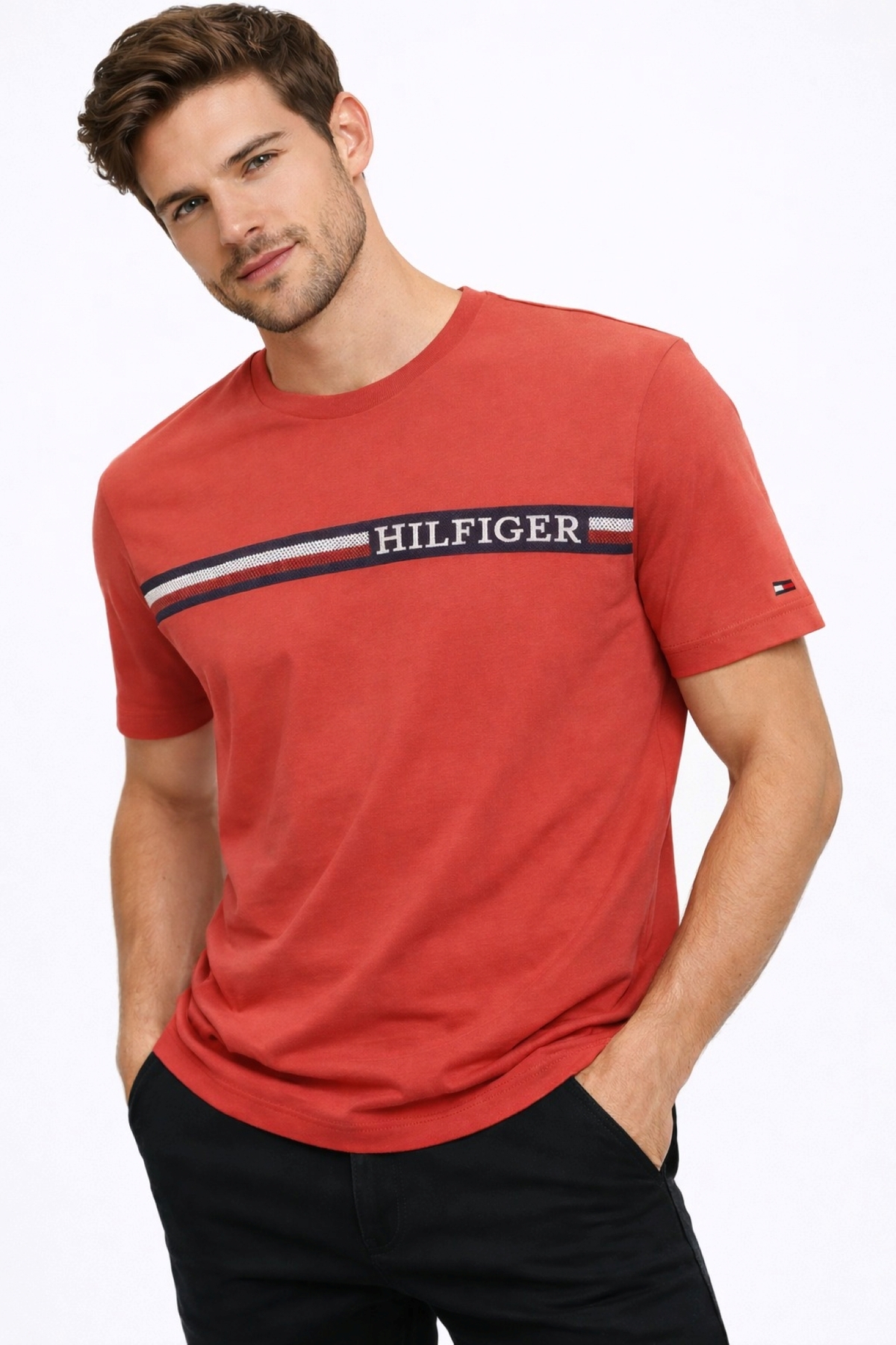 تیشرتمردانهTommy Hilfigerقرمز
