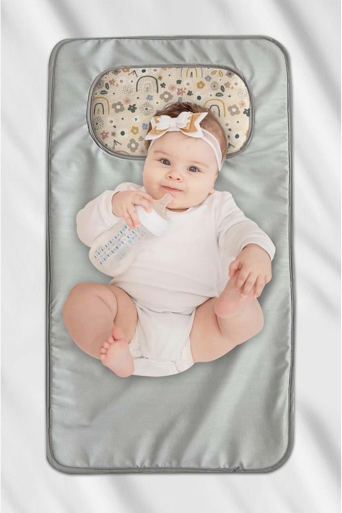 Hype Store Gökkuşağı Desenli Yenidoğan Alt Açma Değiştirme Pedi Minderi Örtüsü fotoğrafı 2 (önizleme)