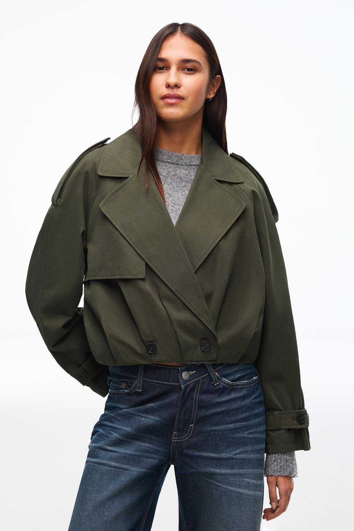 Bershka  Kısa balon efektli trençkot ceket