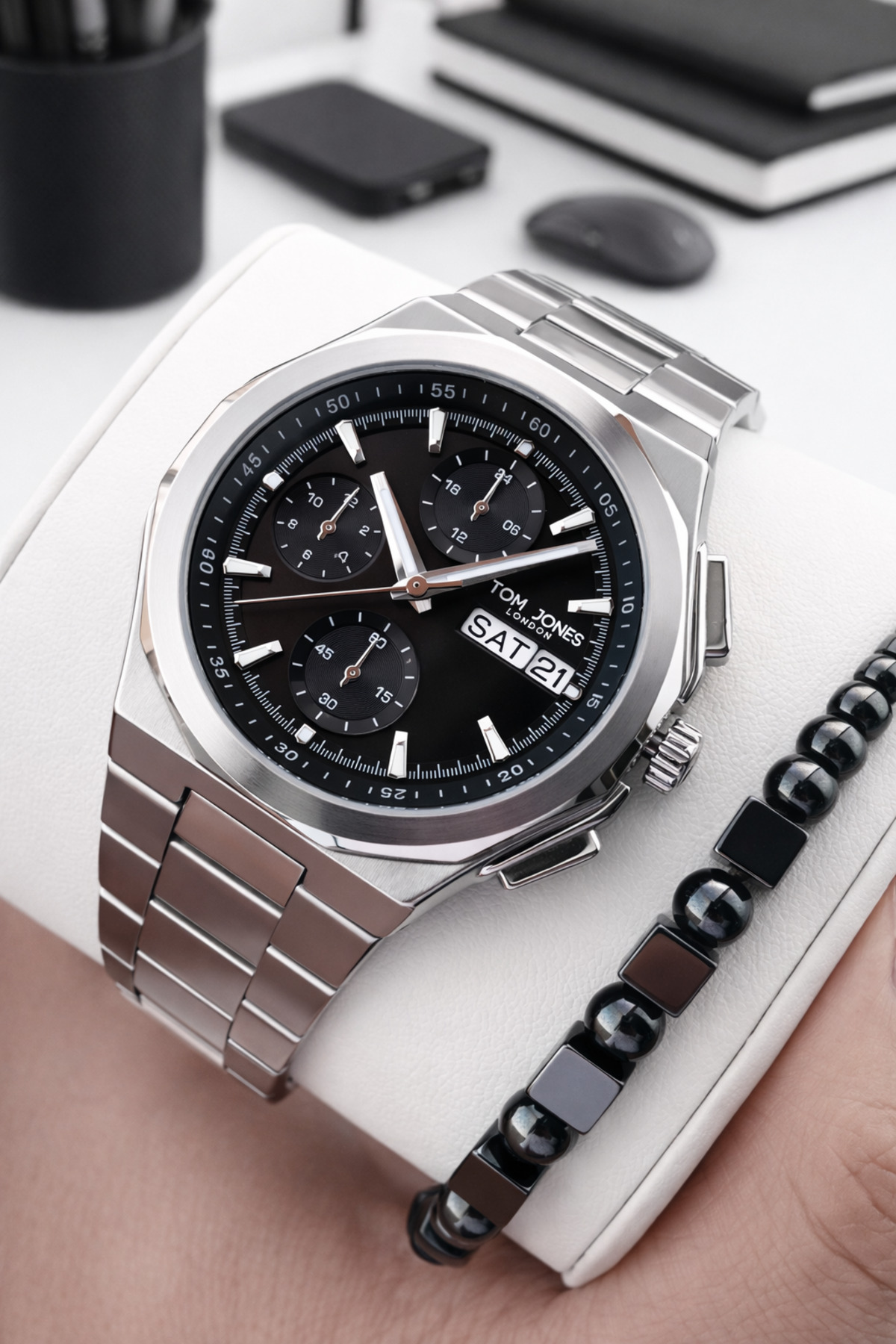 Italian Design Bracelet Gifted Steel Band 3 Atm Waterproof 2 Year Warranty Men Wrist Watch