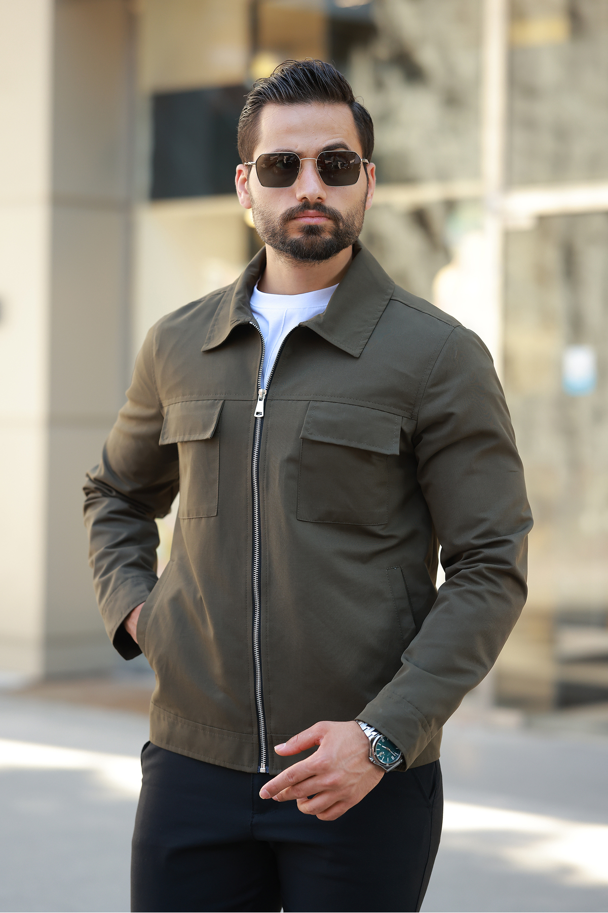 Loading... — تصویر 3 از 5