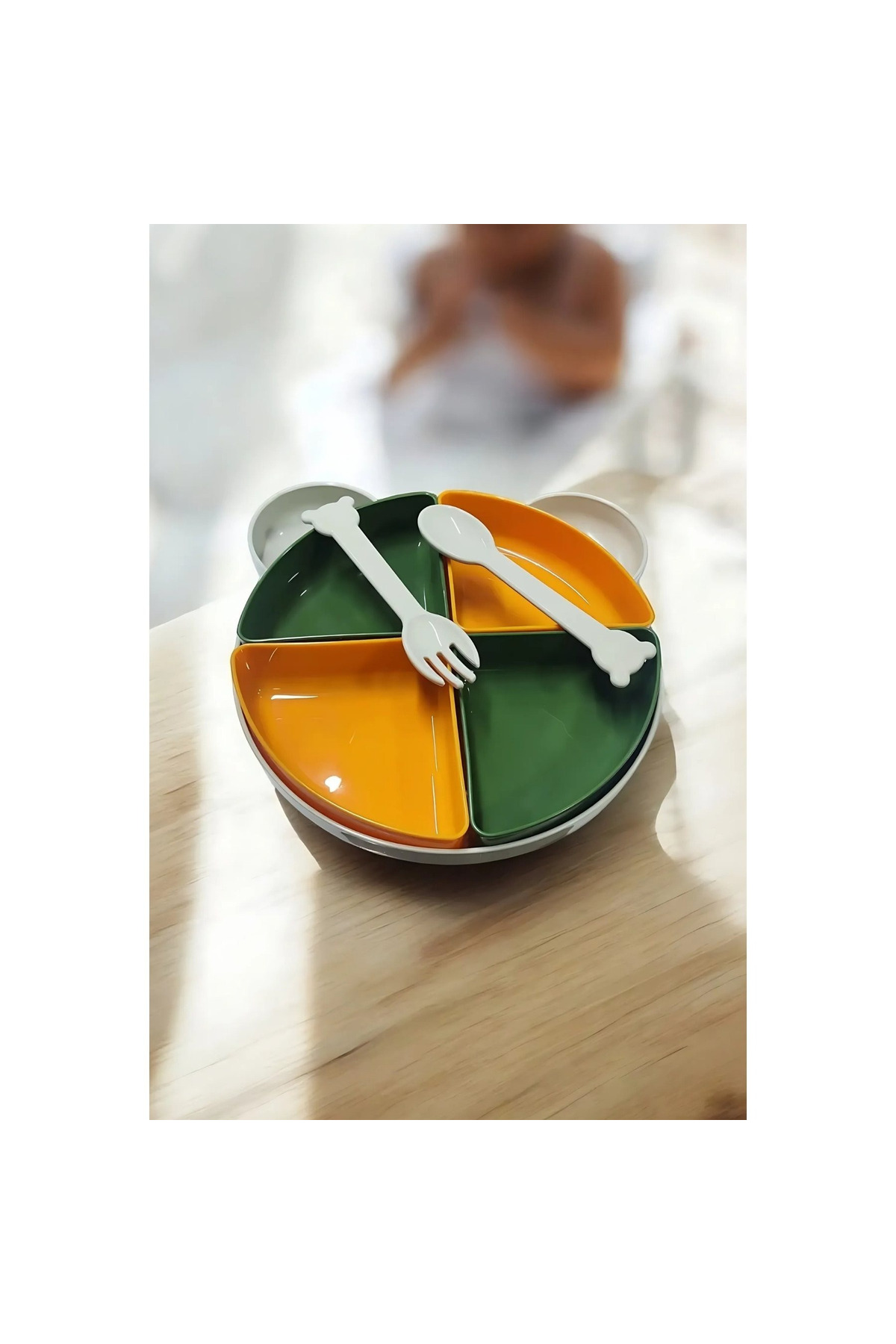 Hesaplı Kasa Yogi Mama Tabağı 4 Bölmeli ve Kaşıklı Mama Tabağı Seti fotoğrafı 5 (önizleme)