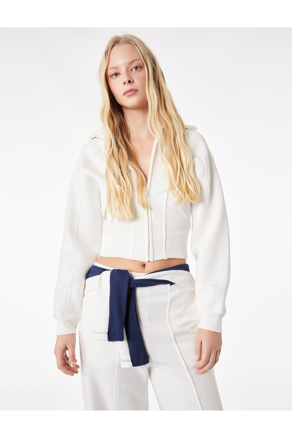 Koton  Şardonlu Uzun Kollu Klasik Yaka Fermuarlı Sweatshirt - Görsel 2