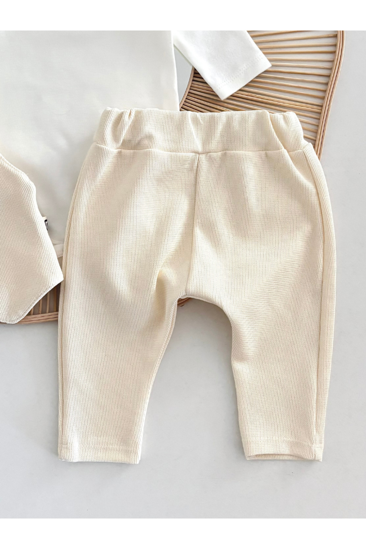 Jammybaby Adrian Smokin Yelek,Papyonlu Body ve Pantolon Erkek Bebek Yenidoğan Mevlüt Düğün Özel Gün Şık Takım fotoğrafı 4 (önizleme)