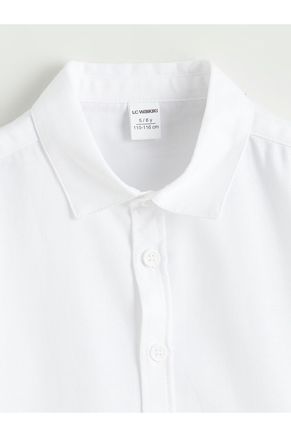 LC Waikiki Nevaa Collection Beyaz Erkek Çocuk Gabardin Gömlek fotoğrafı 2 (önizleme)