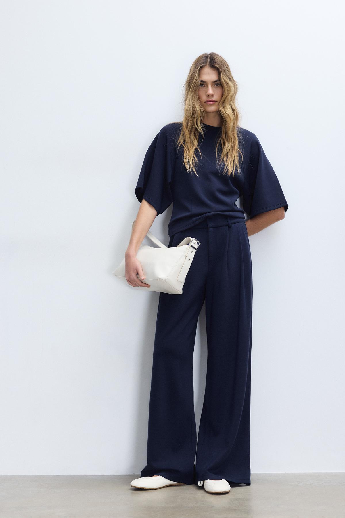 Stradivarius  Yumuşak dokulu kumaş pantolon