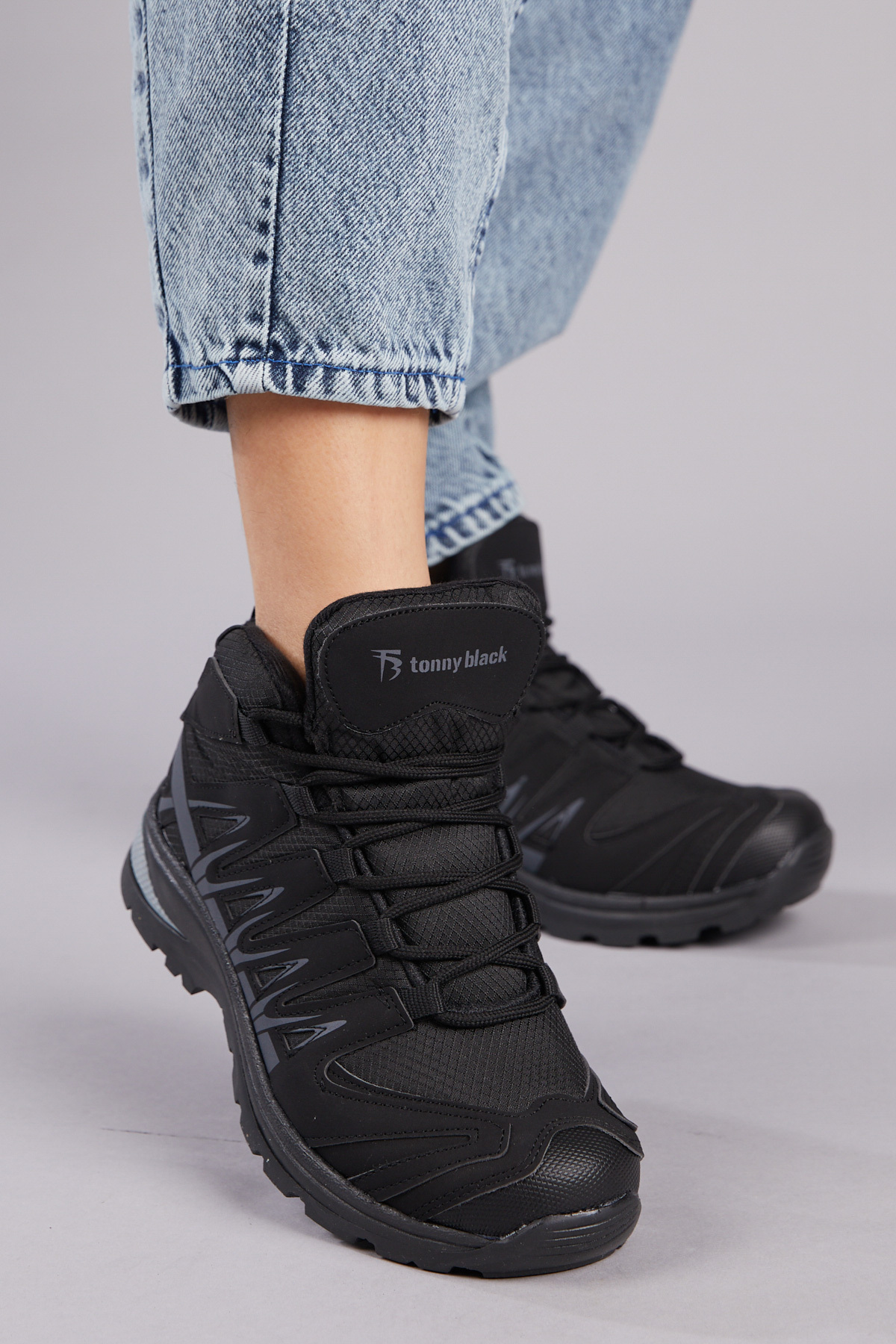 Tonny Black Unisex Black Trekking Boots Tb601