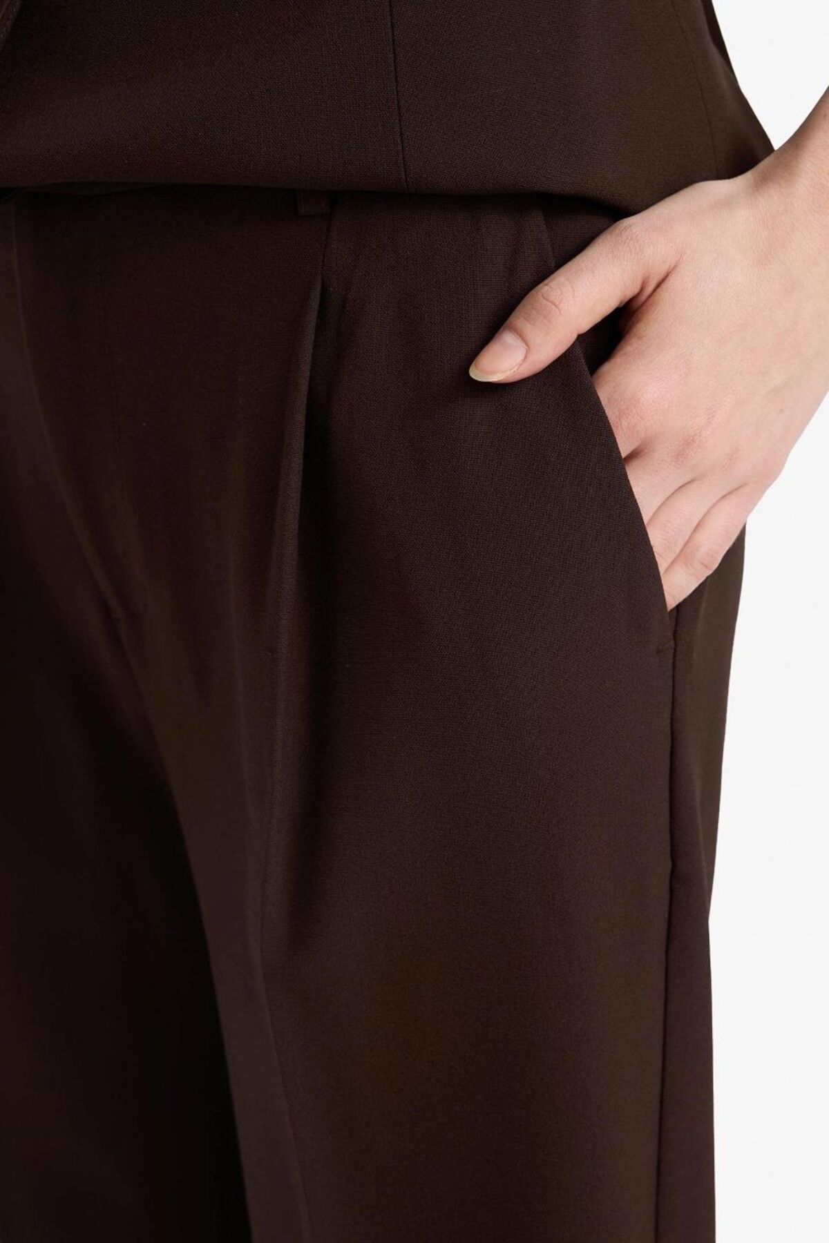 DeFacto Straıght Fit Fermuarlı Cepli Yüksek Bel Standart Boy Klasik Pantolon E7238AX26SP görsel 2