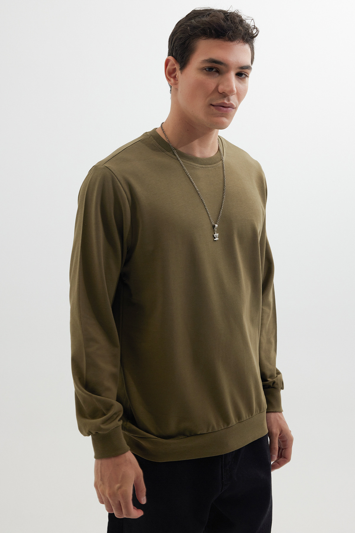 Tudors  Erkek 3'lü Füme-Mavi-Yeşil Relax Fit Rahat Kesim %100 Pamuk 2 İplik Bisiklet Yaka Sweatshirt - Görsel 4