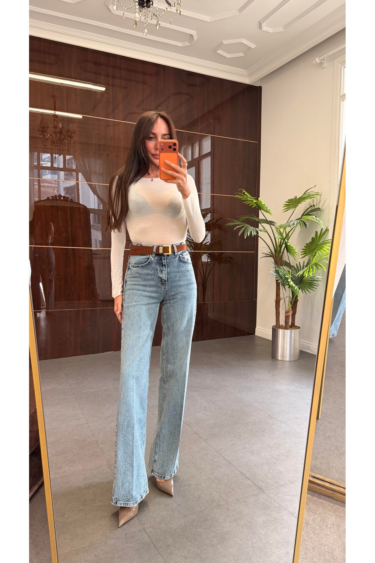 BOLESA GİYİM  Açık Mavi Süet Kemerli Wide-Leg Jean Pantolon - Görsel 4