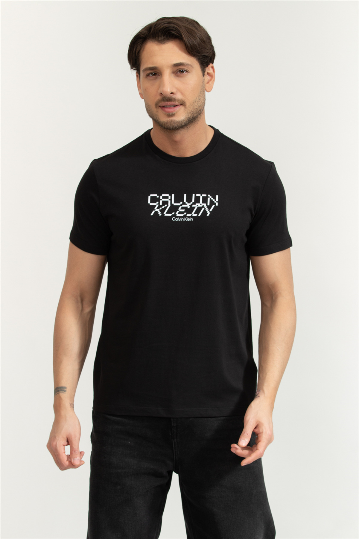 تیشرتمردانهCalvin Kleinمشکی