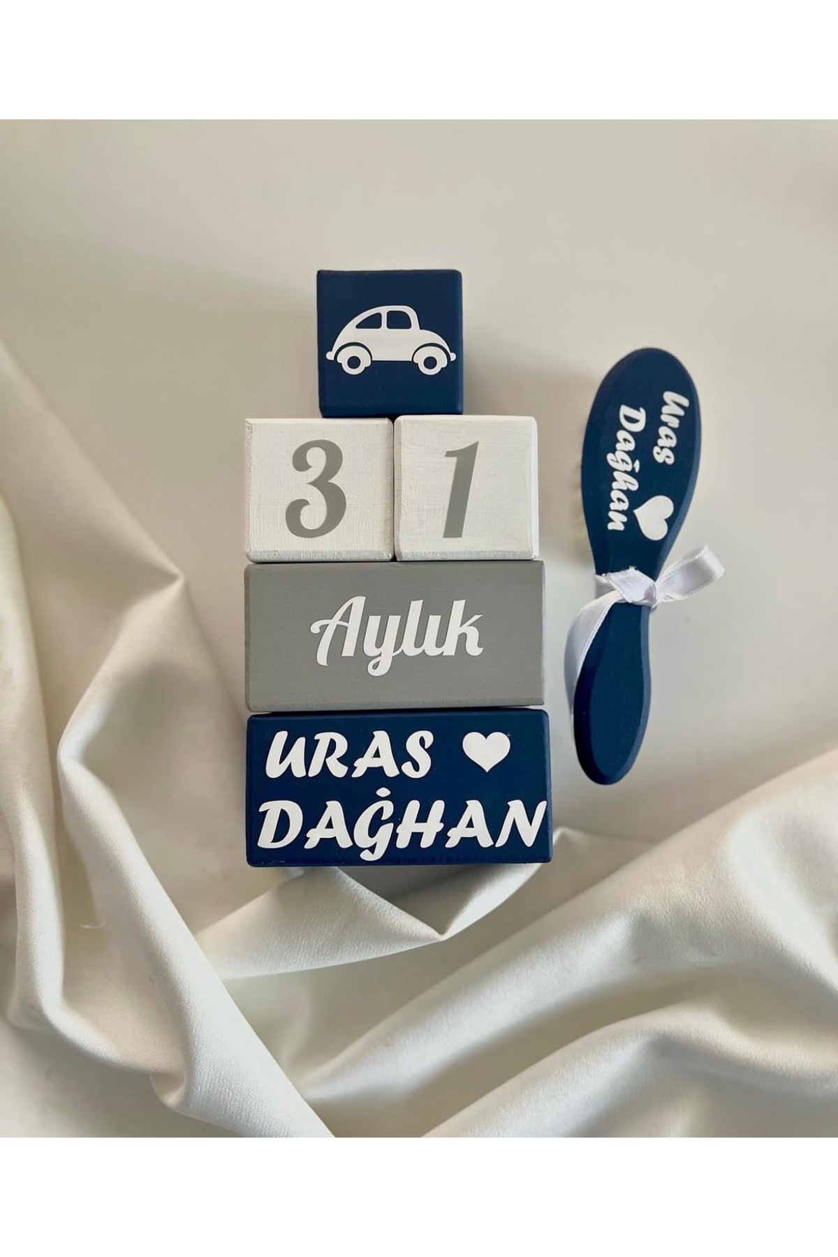 Lacivert beyaz anı küpü isim küpü doğal keçi kılı tarak