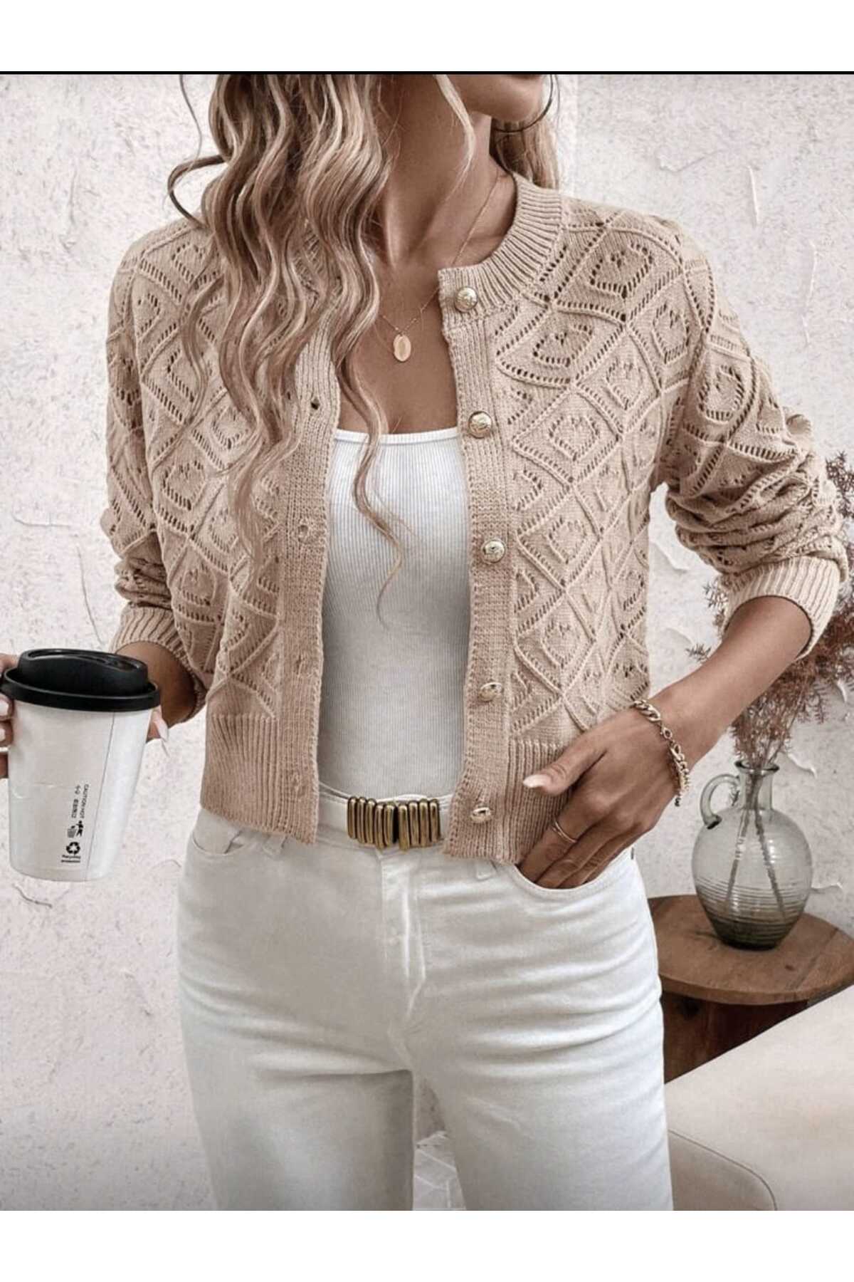 Gülçin Coşkun  Baklava Desen Düğmeli Ajurlu Bisiklet Yaka Ara Boy %100 Pamuk Kadın Triko Hırka - Görsel 6