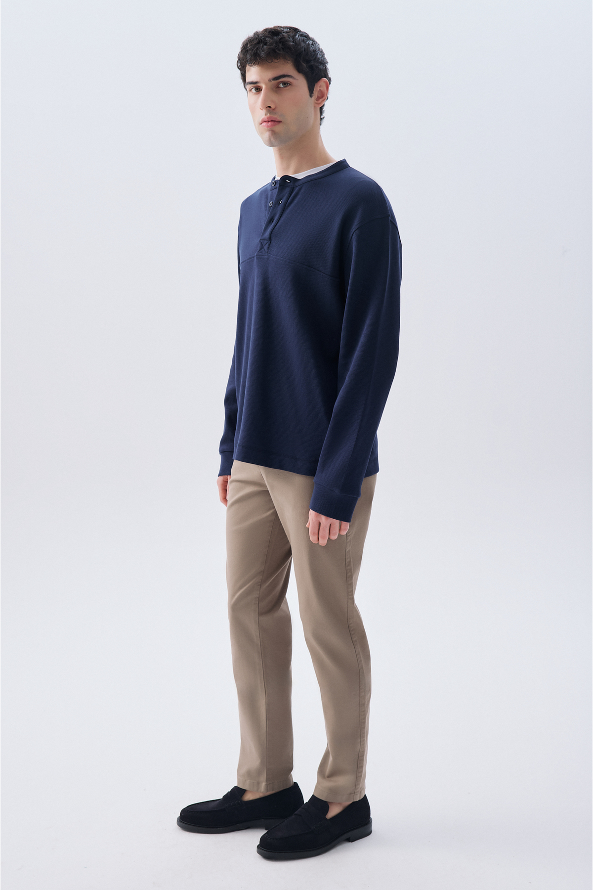 Mudo Erkek Lacivert Comfort Fit Henley Yaka Sweatshirt görsel 3