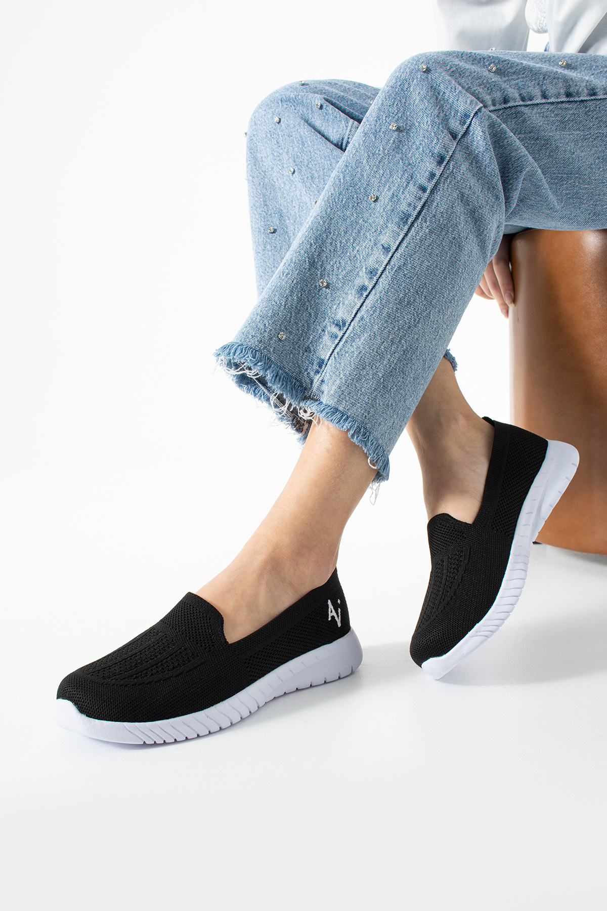 Knitted Sneaker Orthopedic Daily Comfortable Soft Noiseless In/Office/Out Shoes