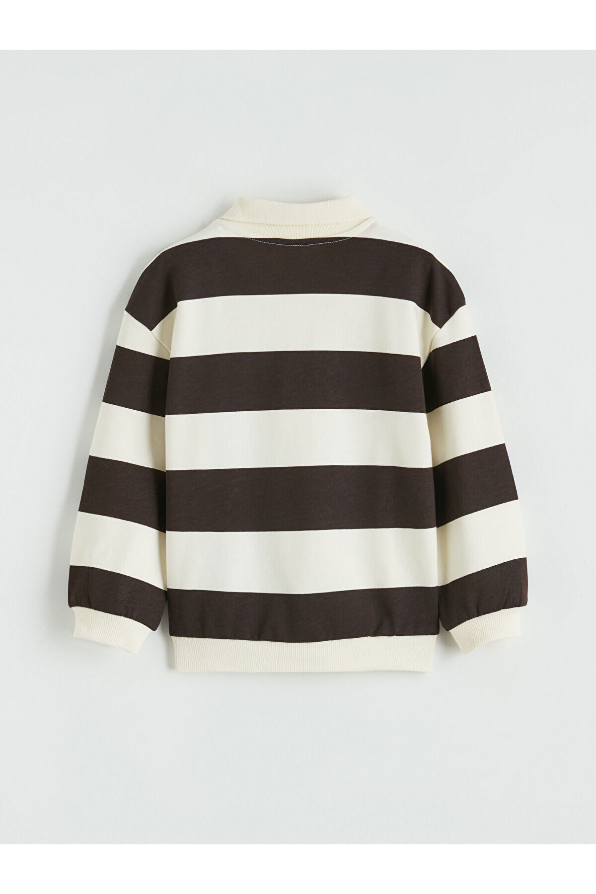 LC Waikiki Elsiva Collection Kahverengi Polo Yaka Erkek Çocuk Sweatshirt ve Eşofman Altı fotoğrafı 4 (önizleme)
