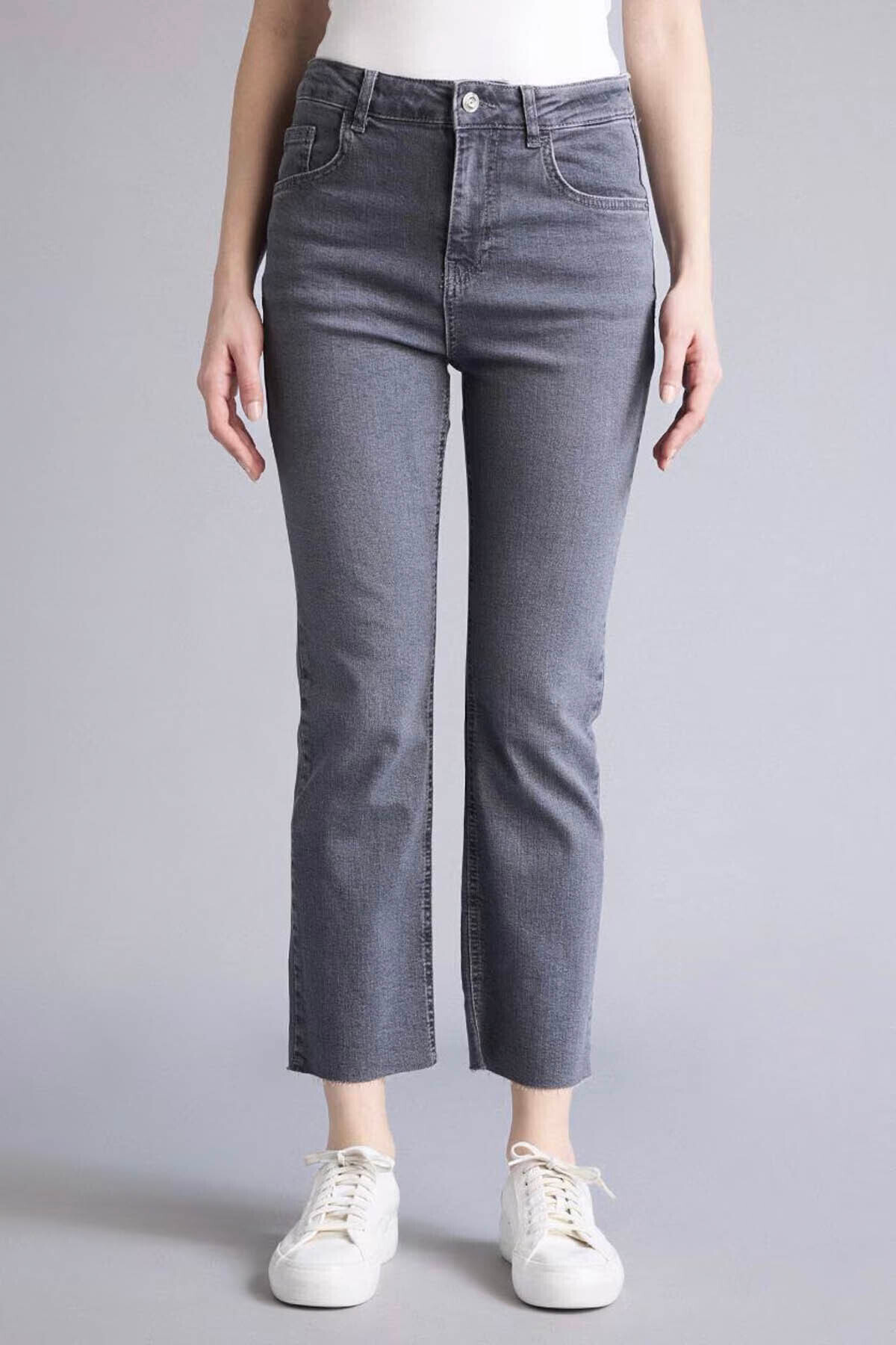 DeFacto Crop Flare Fıt Yüksek Bel Jean Pantolon G2217AX26SP görsel 3