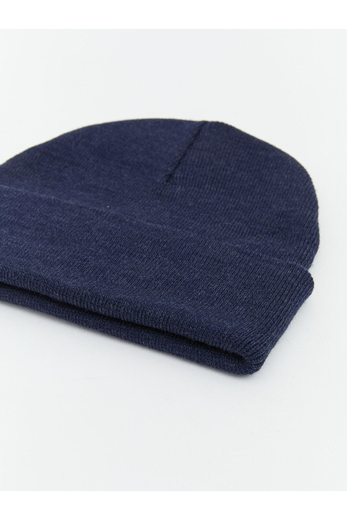 Beanies 🎩 40-80% off! | Cozy & Stylish Headwear - 2026