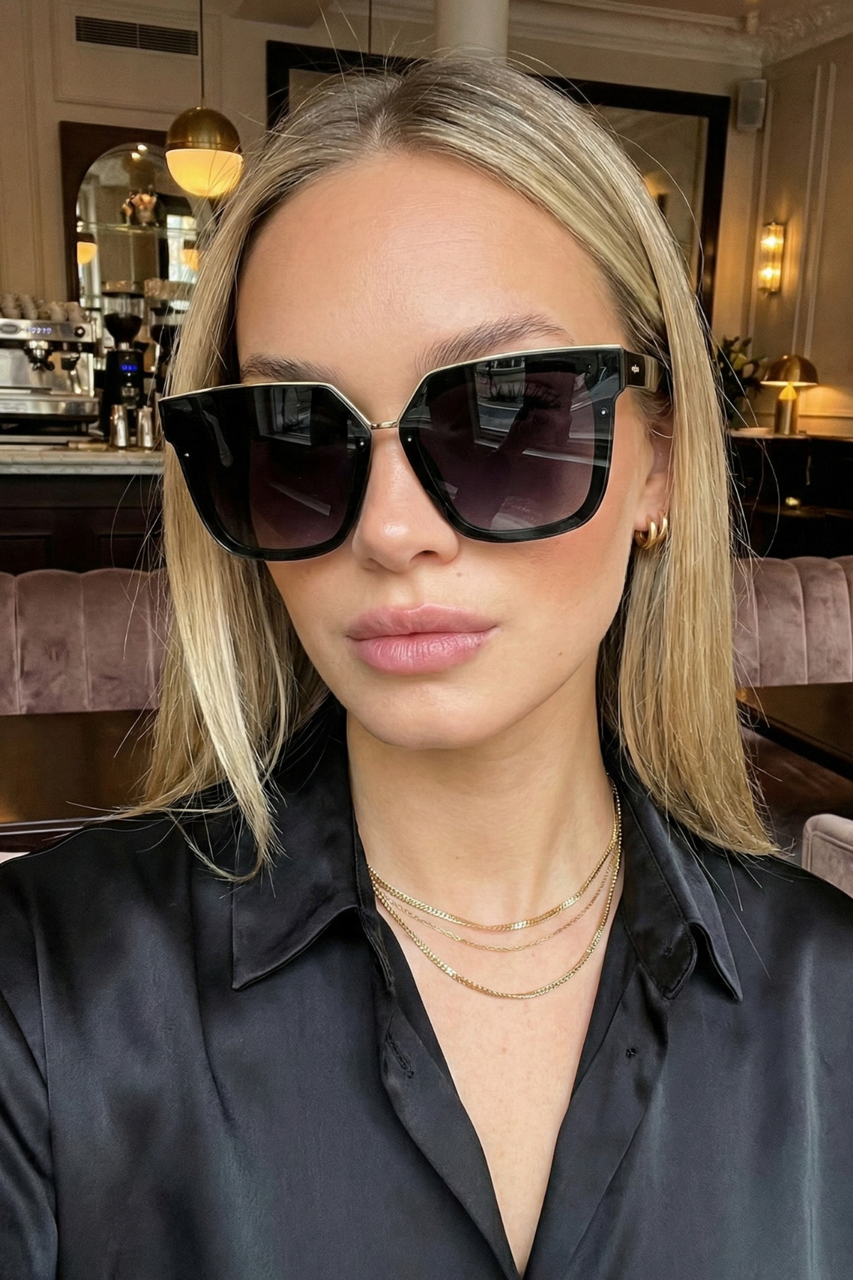 Chunky Frame Doah Kadın Siyah Gold Dedaylı Lüx Ultra Hafif Uv400 Filtreli Güneş Gözlüğü