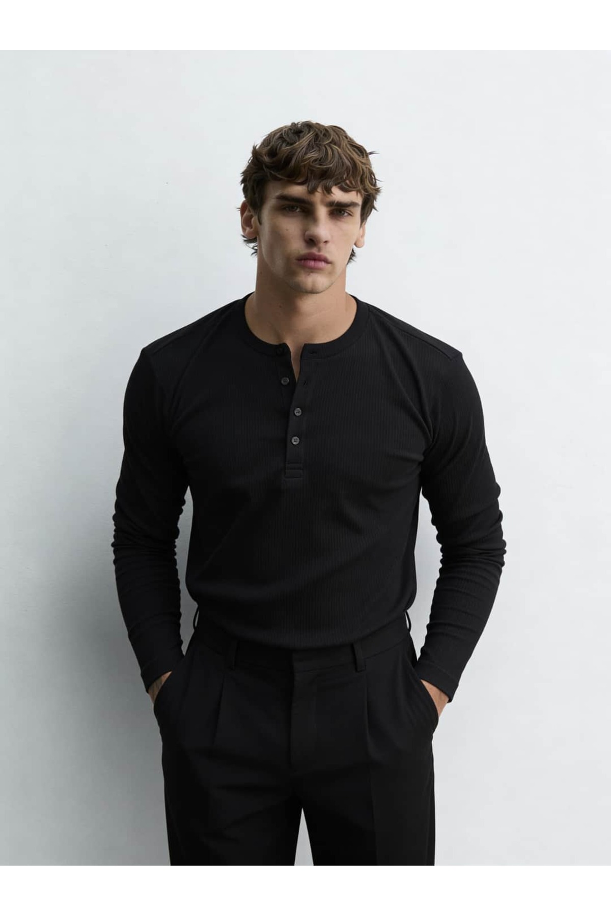 Atelier Old Money  Iconic Henley Siyah T-shirt SS7049