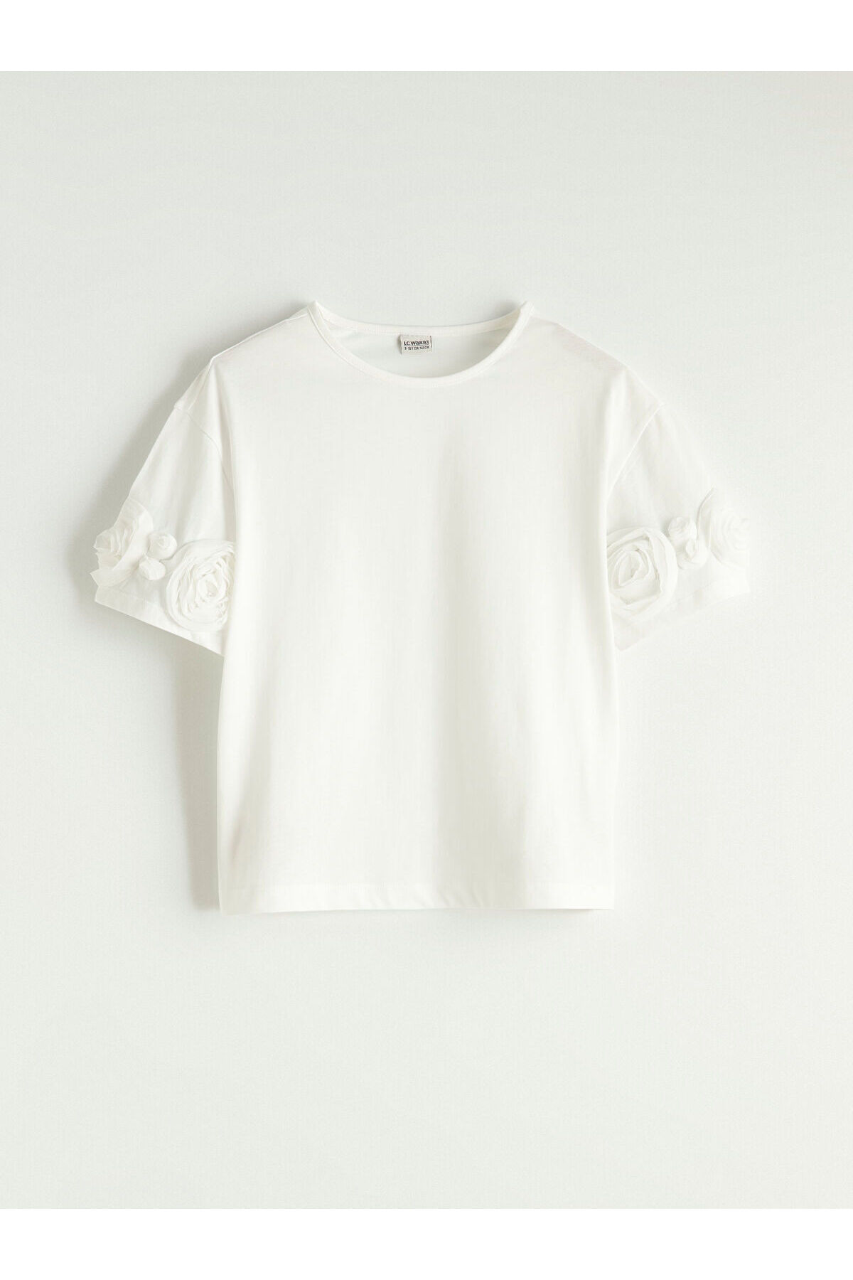 LC Waikiki New season ecru bicycle collar embroidered girl's t-shirt from gulis gi̇yi̇m