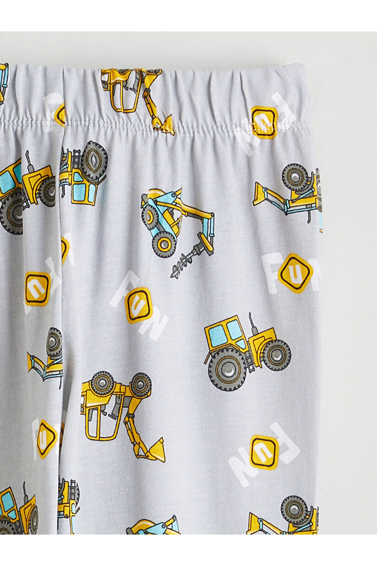 LC Waikiki Elsiva Collection Sarı Bisiklet Yaka Baskılı Erkek Çocuk Pijama Takımı fotoğrafı 6 (önizleme)