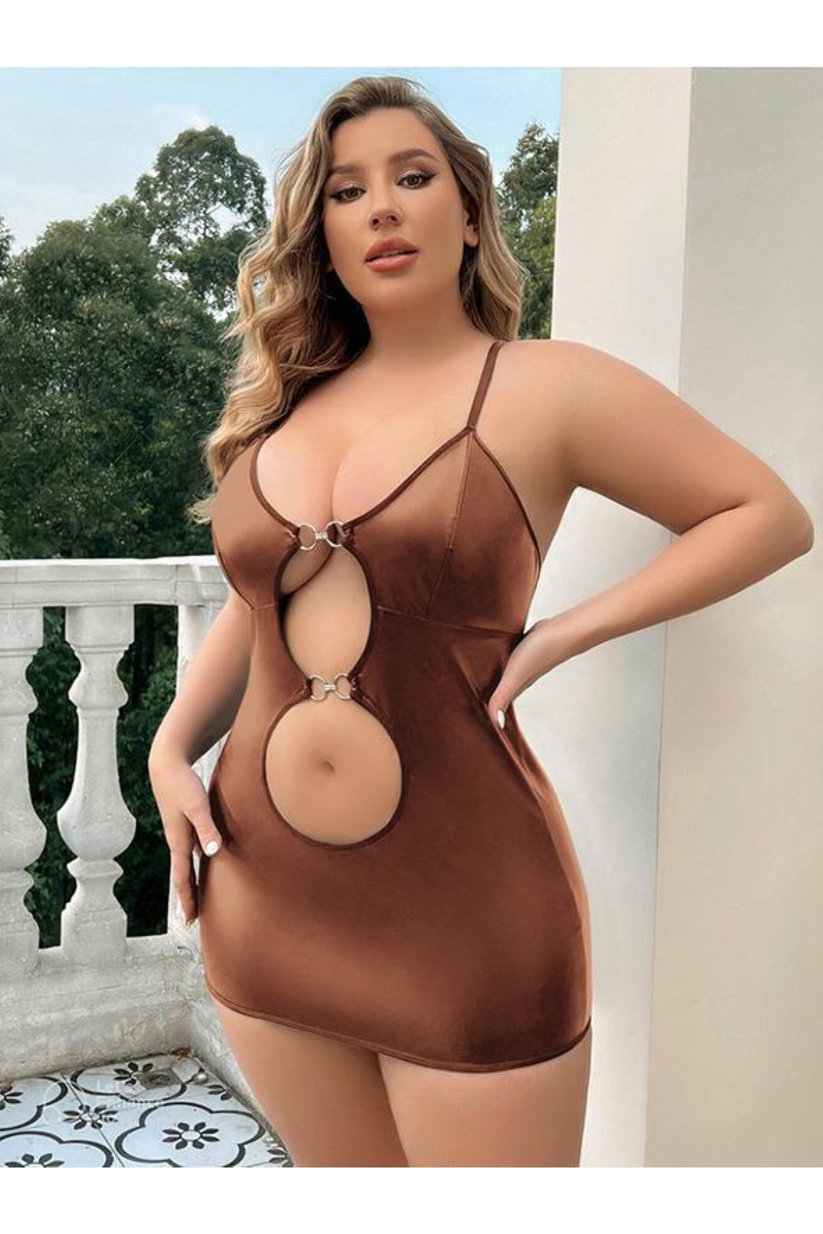 EFİL EFİL Kadın Büyük Beden Kahverengi Deri Gecelik Metal Aksesuarlı Fantezi Kostüm Big Size Seksi Şık Giysi