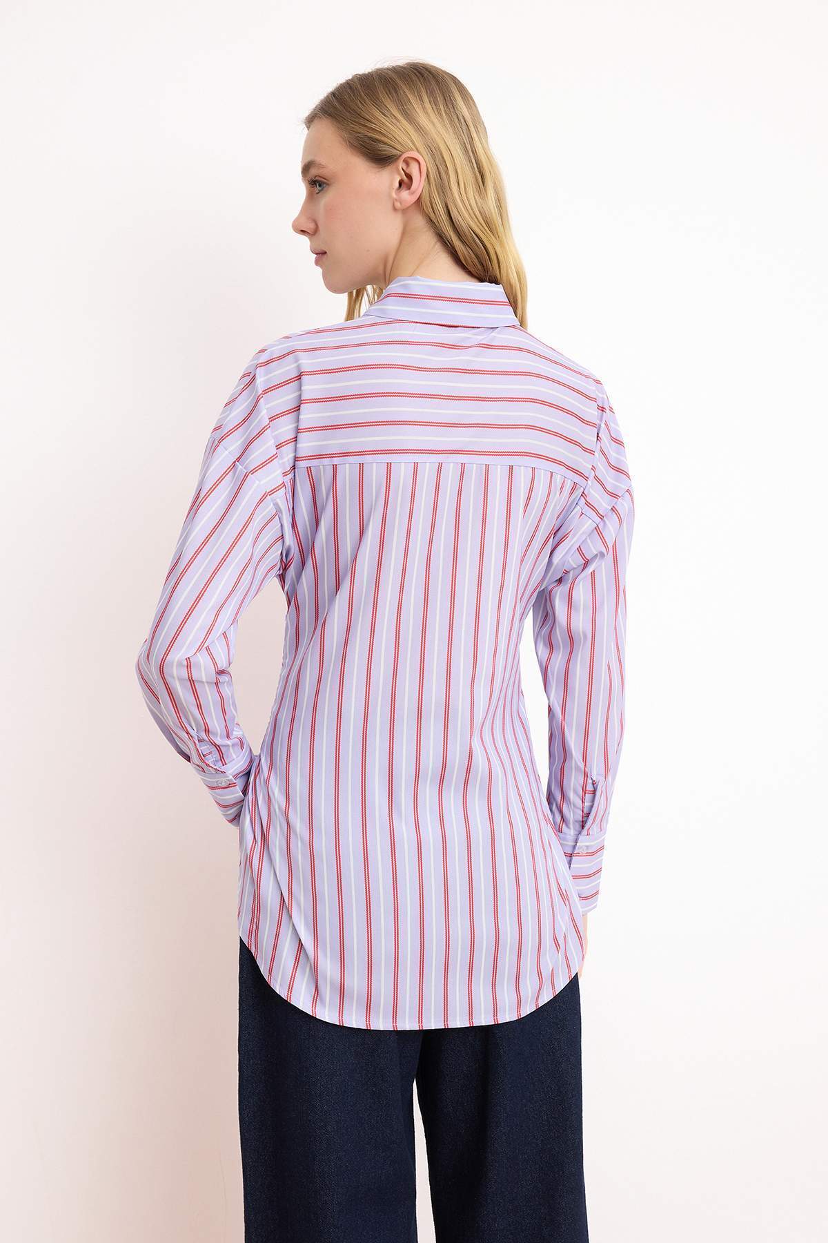 Trendyolmilla  Mavi-Çok Renkli Çizgili Bağlama Detaylı Gömlek TWOSS26GO00086 - Görsel 4