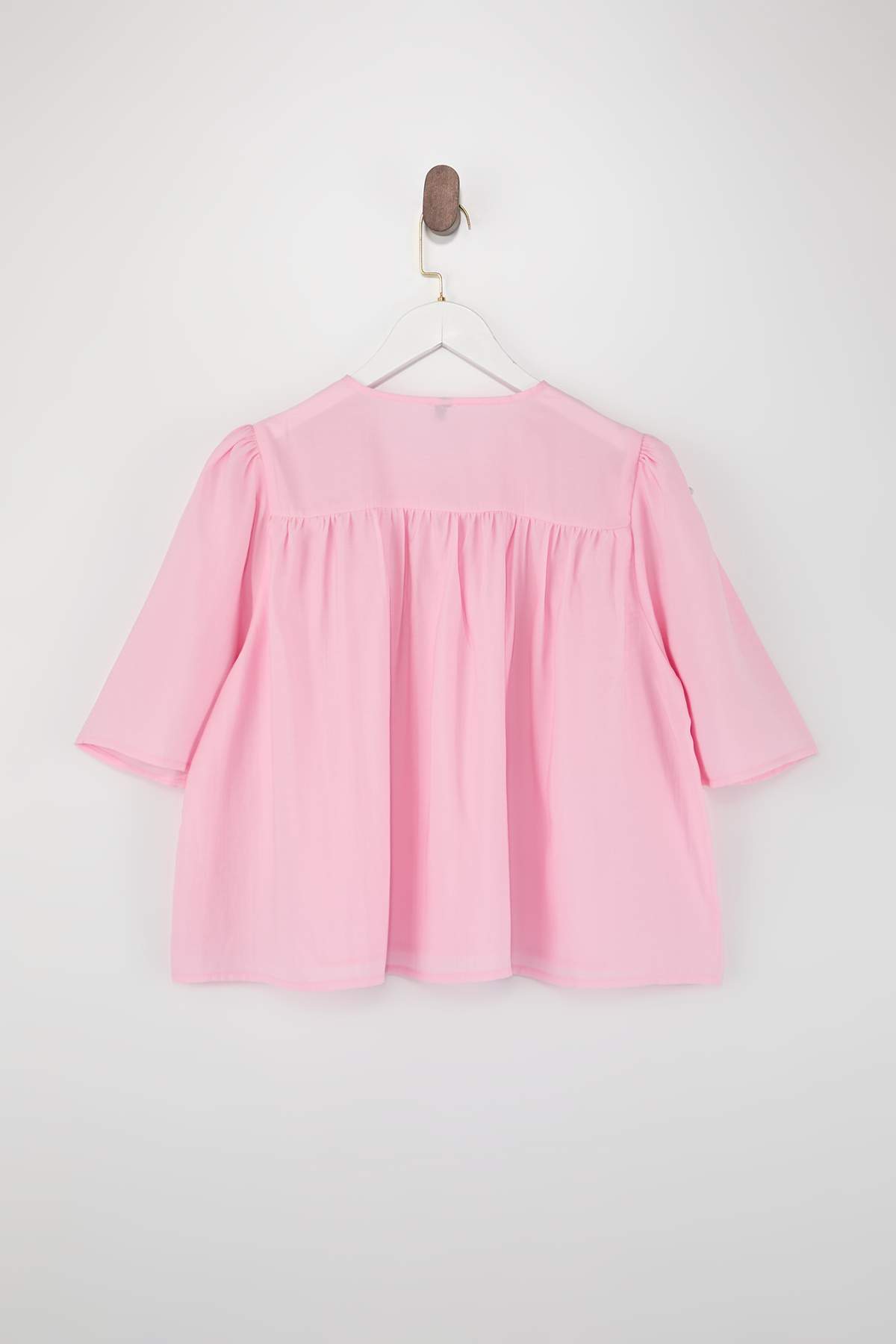 trendyol-curve-womens-pink-flat-short-relaxed