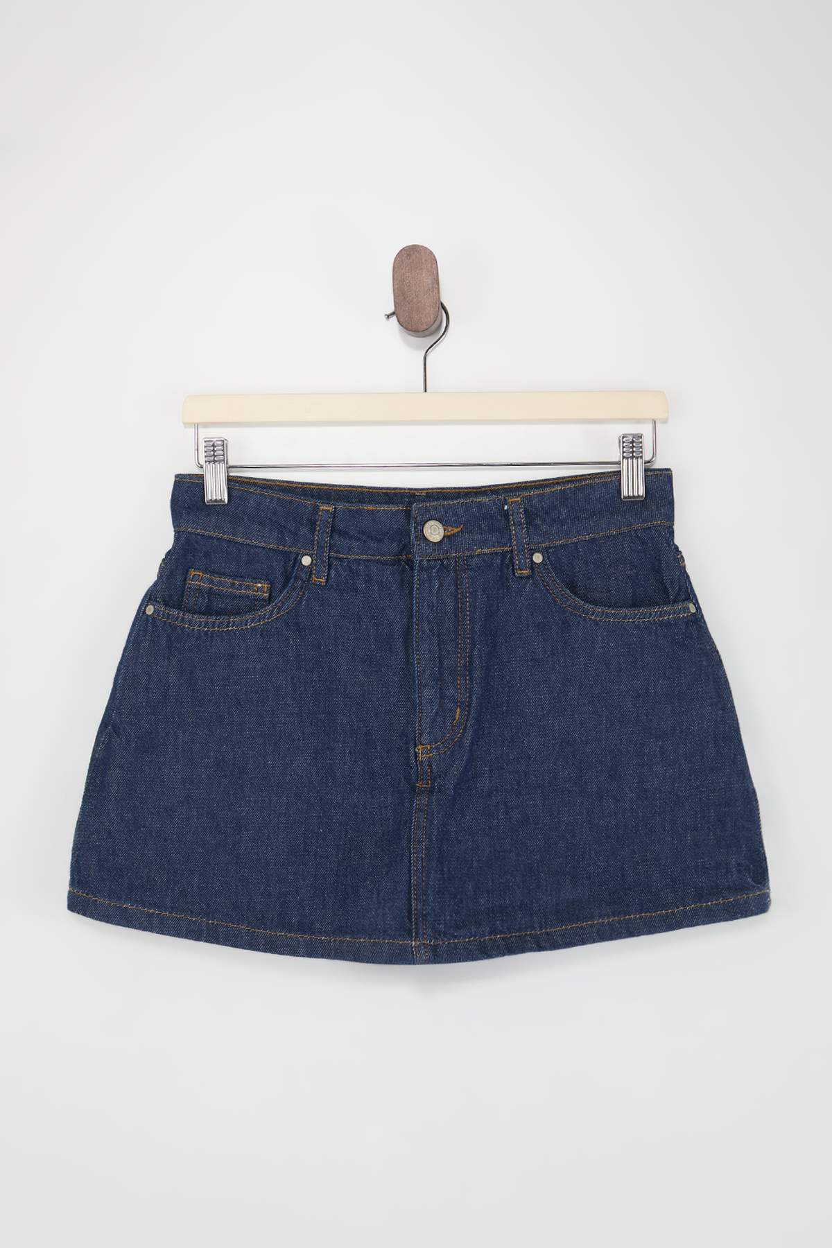 Trendyolmilla  Koyu Mavi More Sustainable Mini Denim Şort Etek TWOSS23SR00190 - Görsel 5