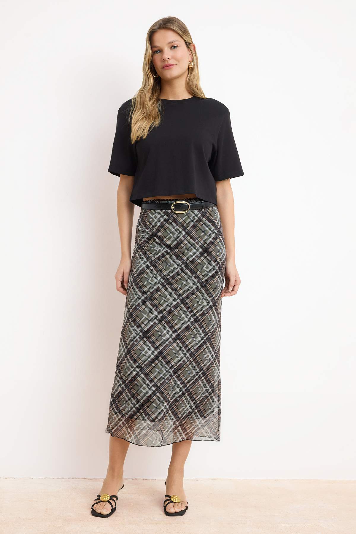 Trendyolmilla  Çok Renkli Ekose Desenli Tül Dantel detaylı Esnek Etek TWOSS25ET00153