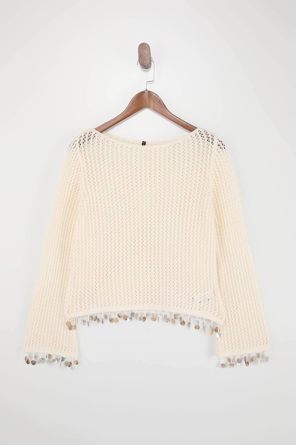 Trendyolmilla  Taş Etek Ucu Taş Detaylı Kayık Yaka Triko Kazak TWOSS26KZ00002