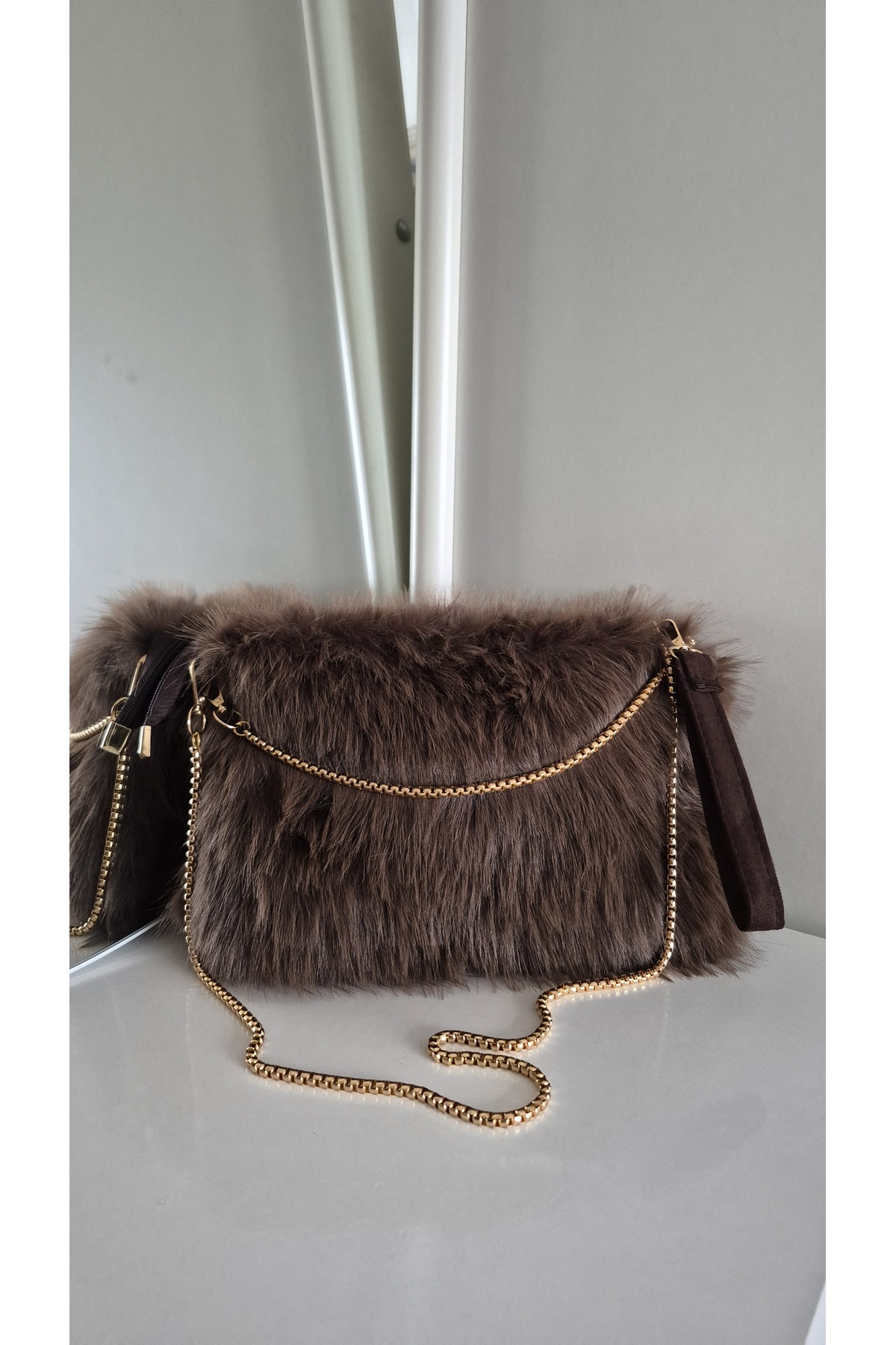 espoi collection Tüylü Zincir Çanta görsel 3