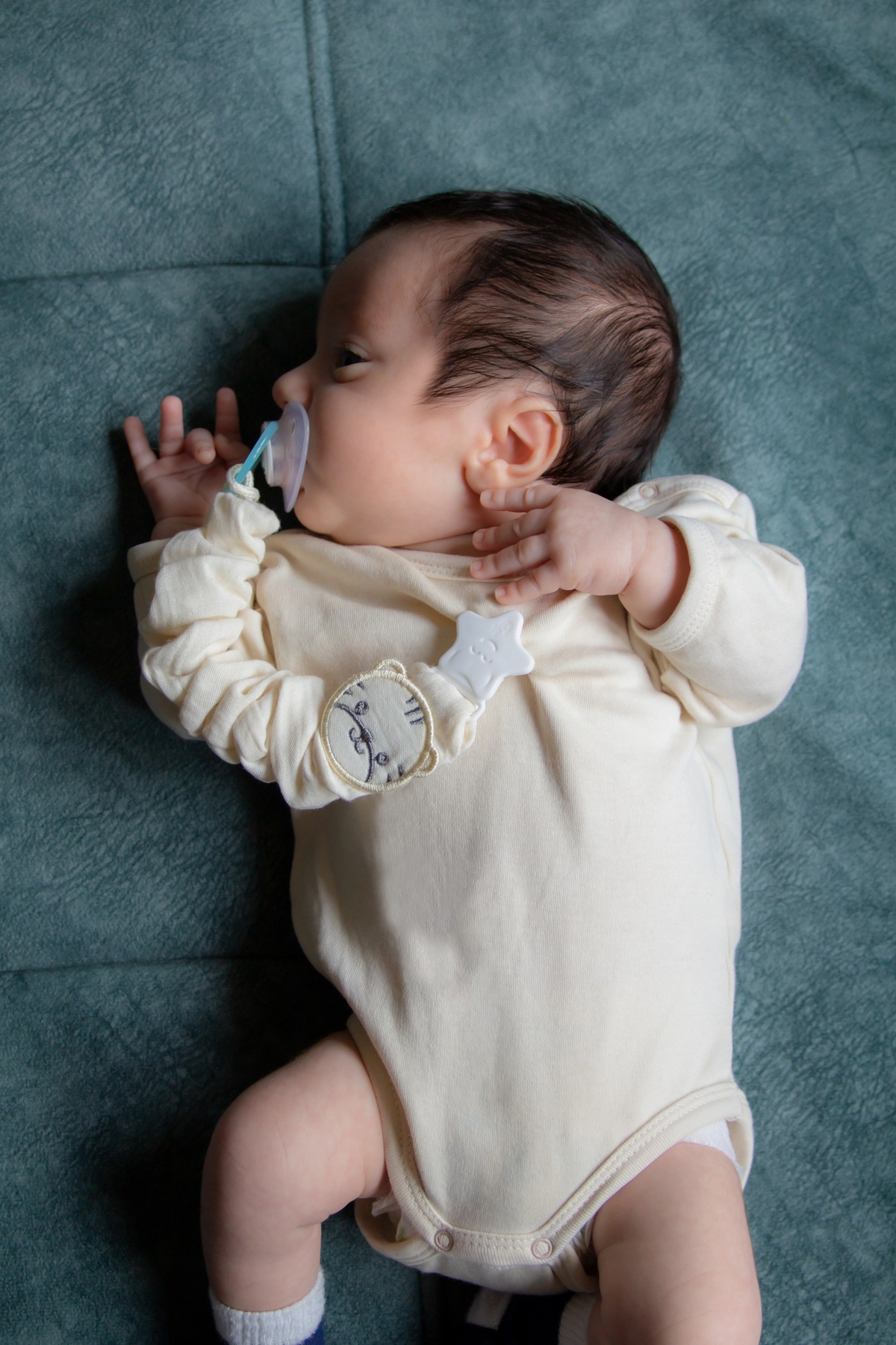 Babyjem Bürümcüklü Emzik Askısı Ekru fotoğrafı 2 (önizleme)