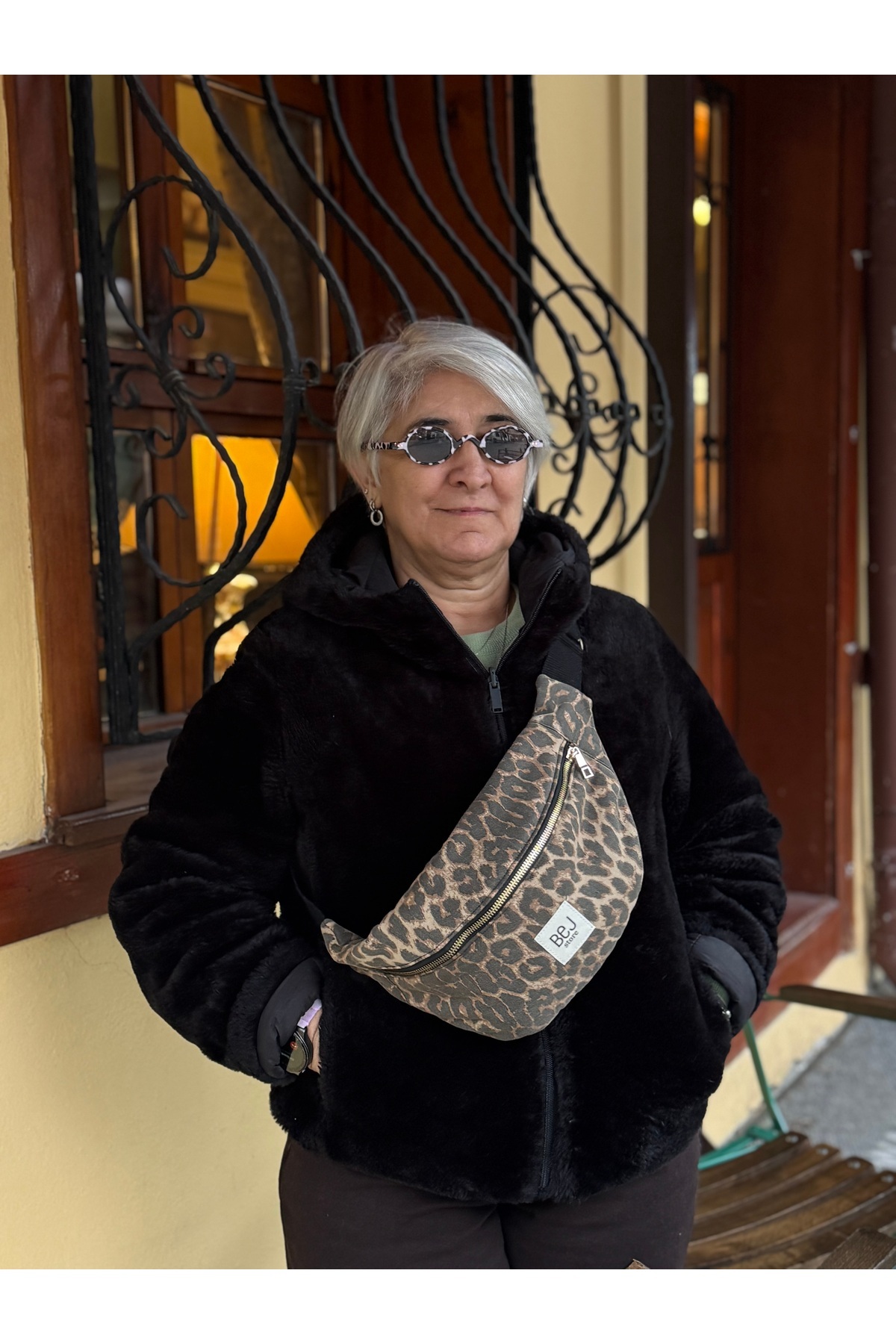 BEJ STORE BEL ÇANTASI görsel 2